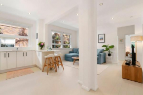 Bondi Breeze Apartment, Sydney